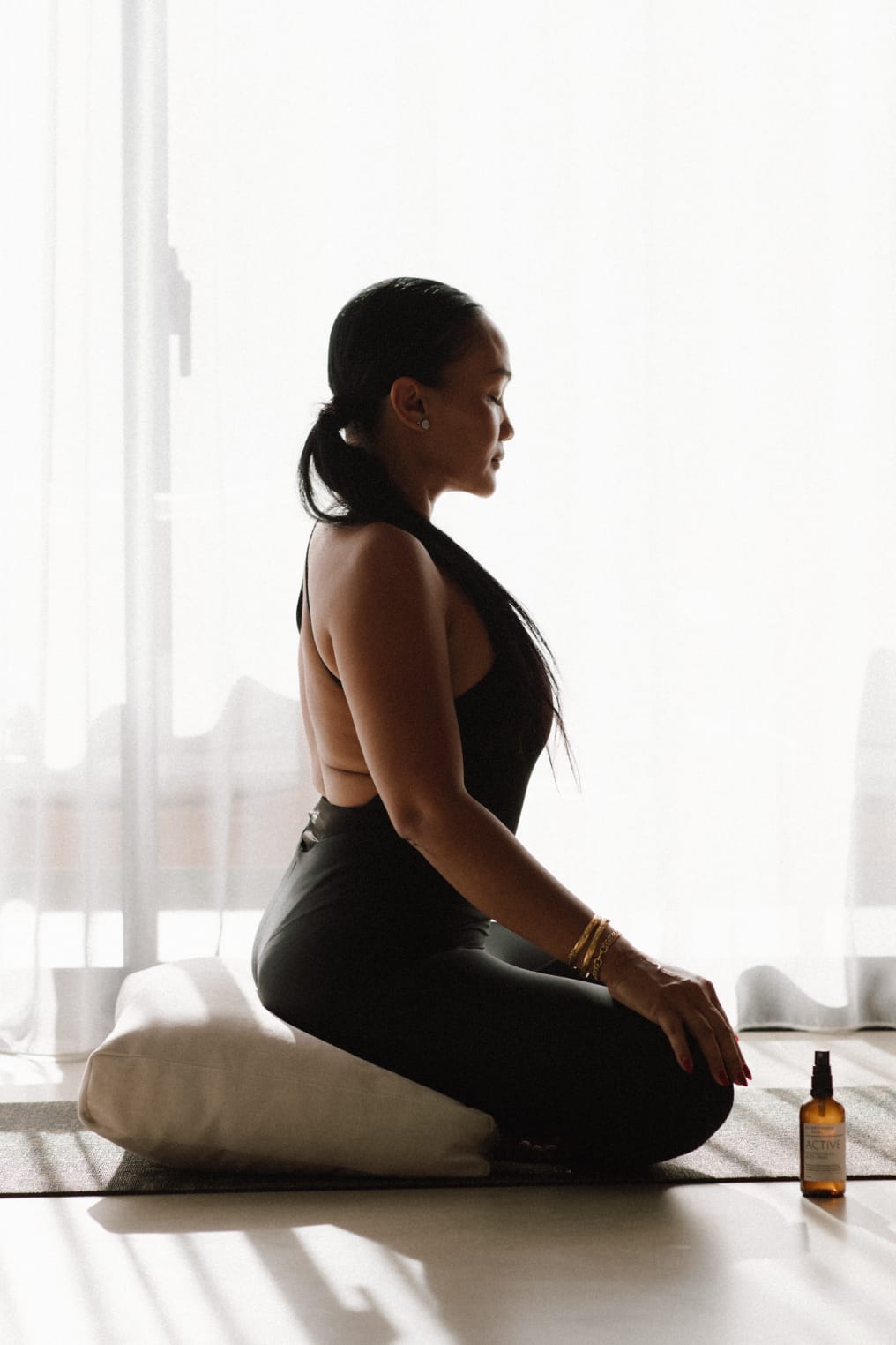 refreshing magnesium body mist with clove oil Indonesia body care